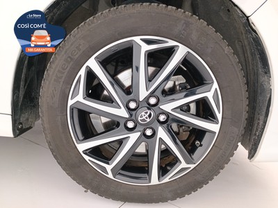 8 - Toyota Yaris eschini auto