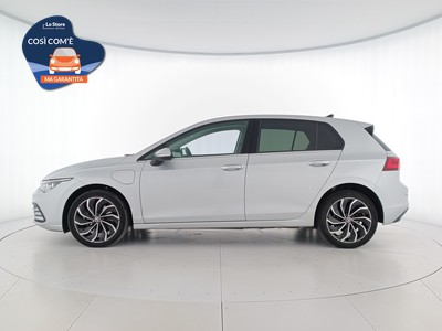 3 - Volkswagen Golf eschini auto