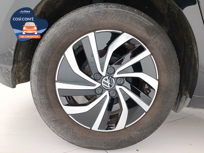 8 - Volkswagen Polo eschini auto