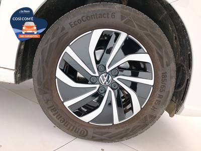 8 - Volkswagen Polo eschini auto