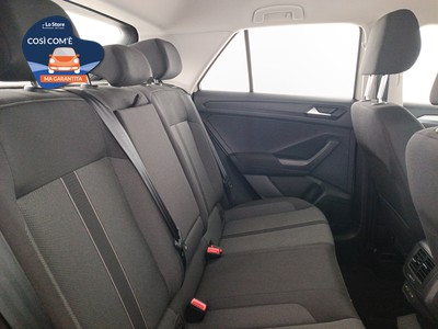 9 - Volkswagen T-Roc eschini auto
