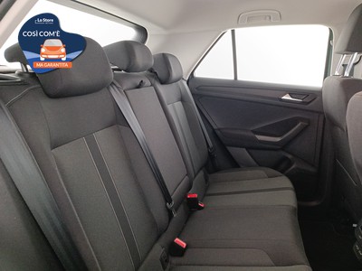 9 - Volkswagen T-Roc eschini auto