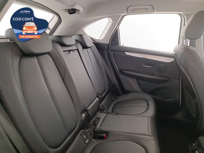 9 - BMW Serie 2 eschini auto