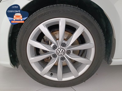 8 - Volkswagen Golf eschini auto