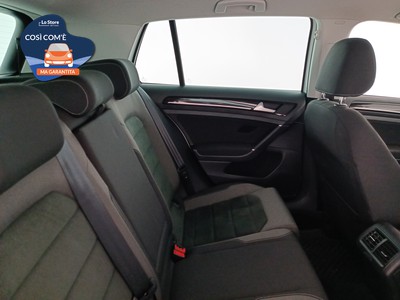 9 - Volkswagen Golf eschini auto
