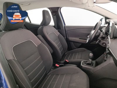 10 - Dacia Sandero eschini auto