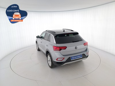 6 - Volkswagen T-Roc eschini auto