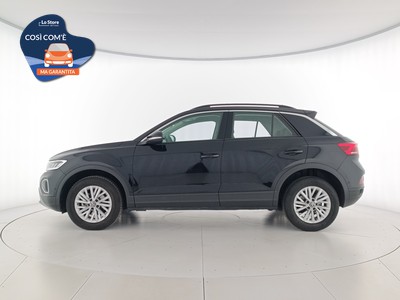 3 - Volkswagen T-Roc eschini auto