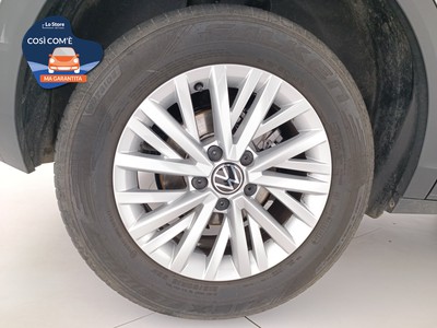 8 - Volkswagen T-Roc eschini auto